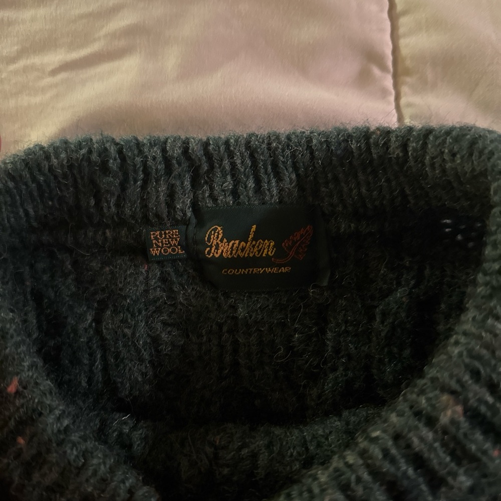 Men's Dark Green Cable Knit Sweater - Picture 3 of 3